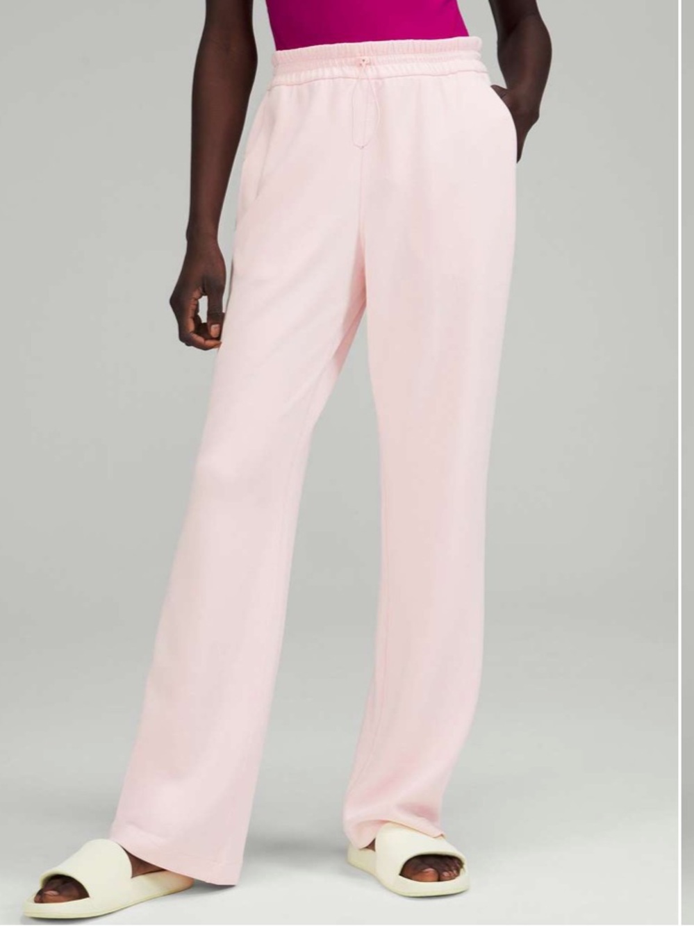 LIKE NEW - Lululemon Softstreme High-Rise Pant
Strawberry Milkshake size 12